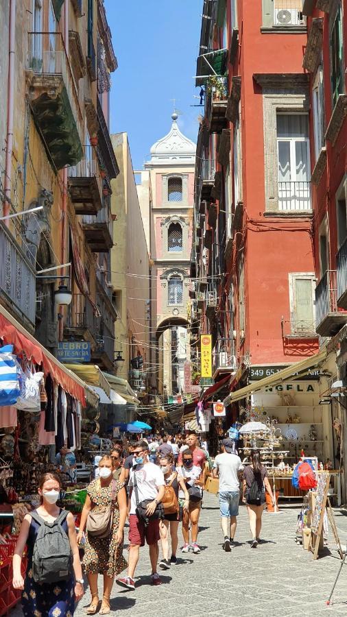 Bed and Breakfast Domus Armenio Neapel Exterior foto